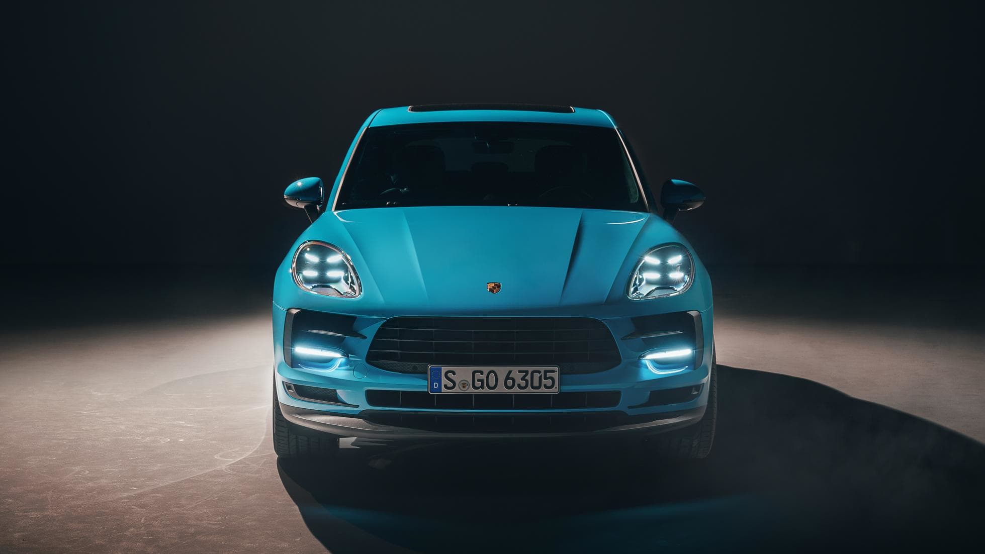 Включи макан. Porsche Macan 2019. Порше Макан 2019 фары. Porshe Macan 2019. Porsche Macan ночью.