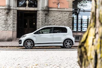 Volkswagen Up GTI från sidan