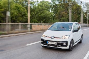 Volkswagen Up GTI på vägen