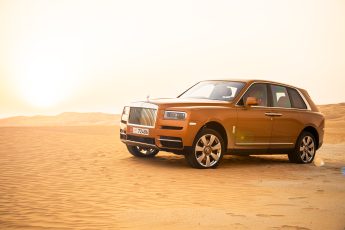 Test: Rolls-Royce Cullinan i Förenade Arabemiraten