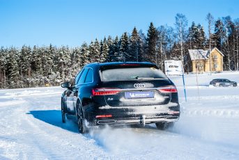 Karl provar Michelin-däck i Umeå