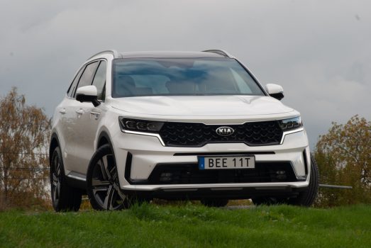 Nya Kia Sorento snett framifrån