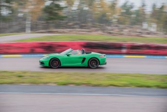 Video: test av Porsche 718 Boxster GTS 4.0