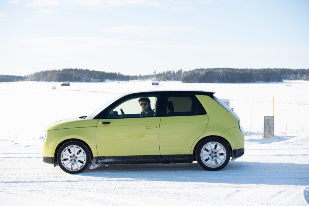 honda e solig vinterdag profil