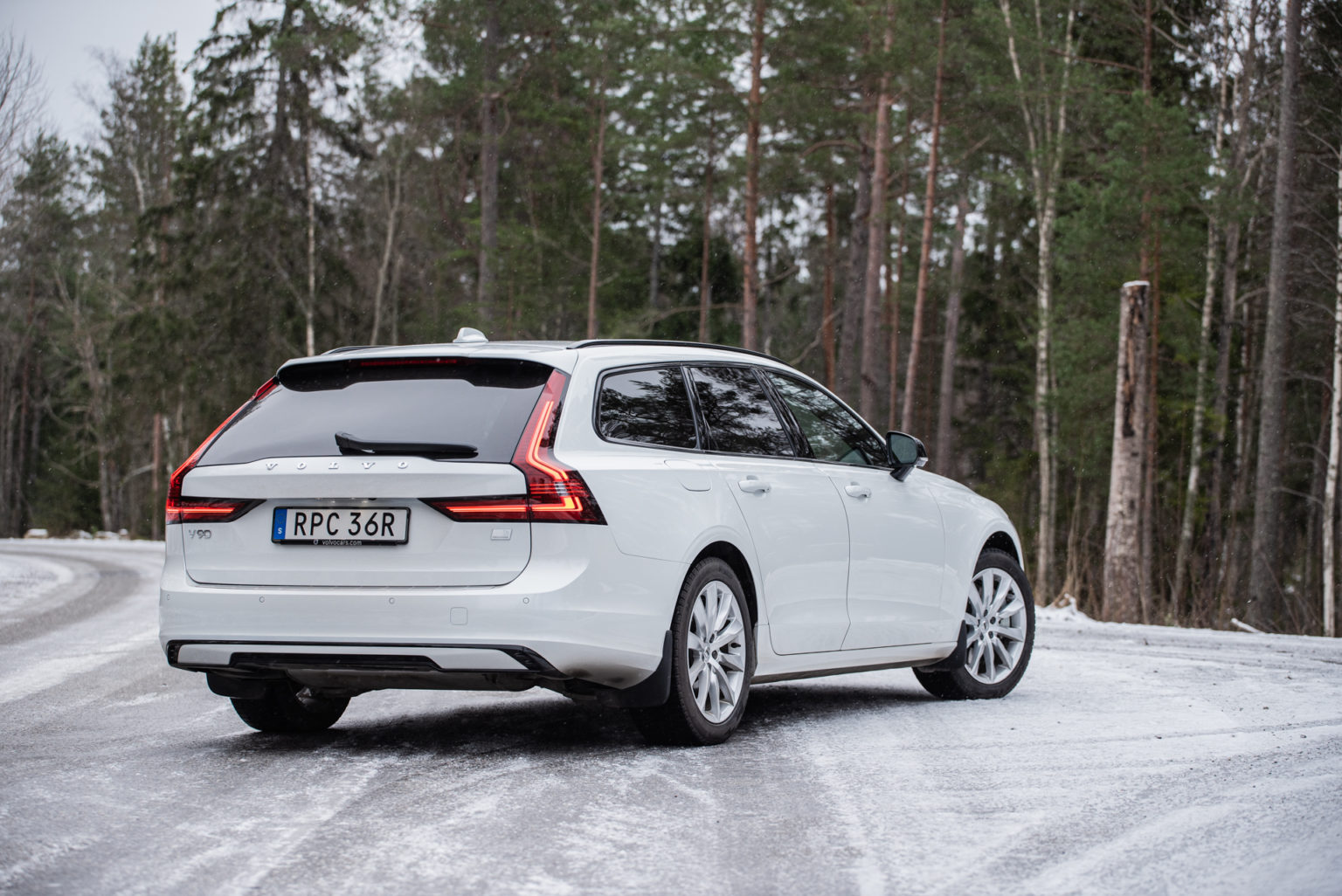 Volvo v90 t6 характеристики