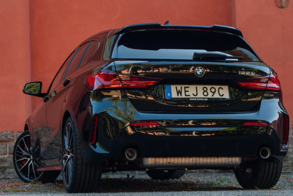 BMW 128ti rear