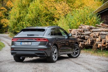 omslagsbild audi q8 laddhybrid