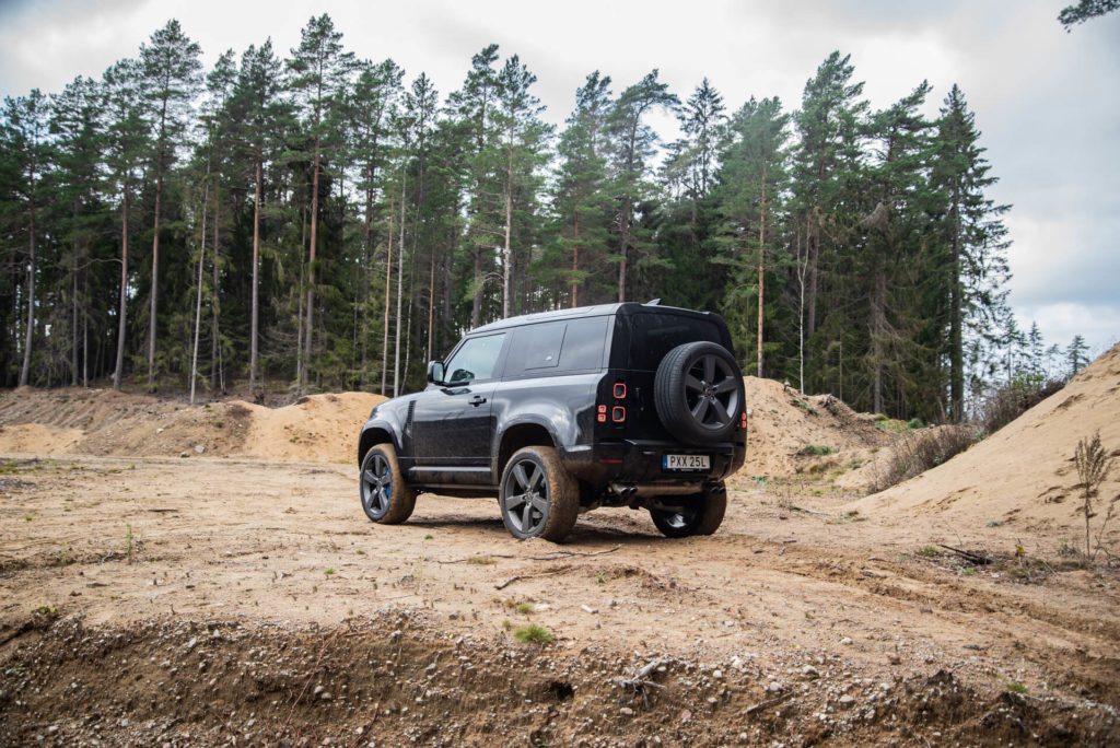 Land Rover Defender V8