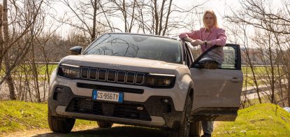 Test: Jeep Avenger e-Hybrid provkörd – en snitsig stadsjeep