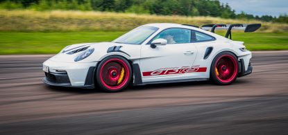 Test: Porsche 911 GT3 RS provkörd – när bilkörning är ditt liv