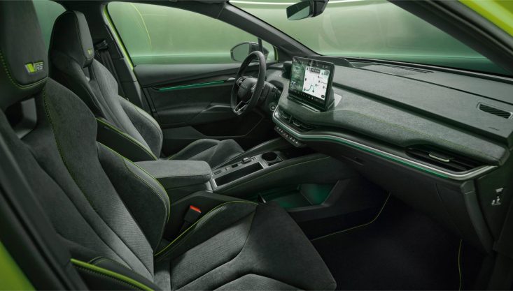 Škoda Enyaq RS interiör