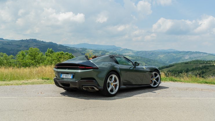 Ferrari 12Cilindi Spider
