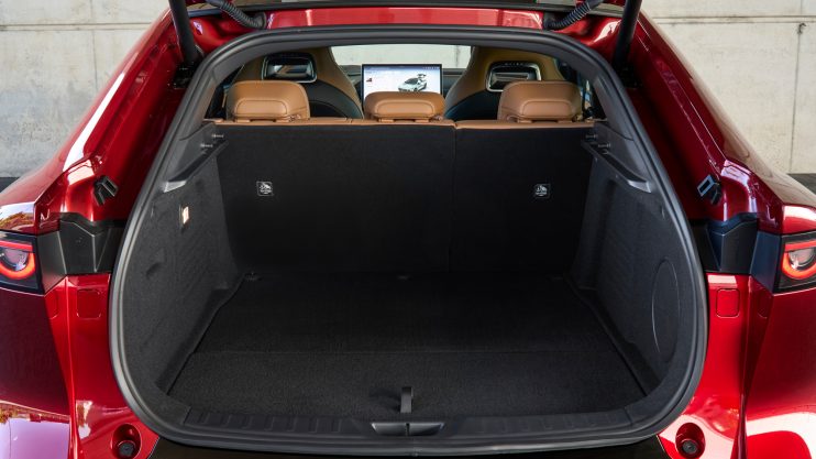 Mazda 6e