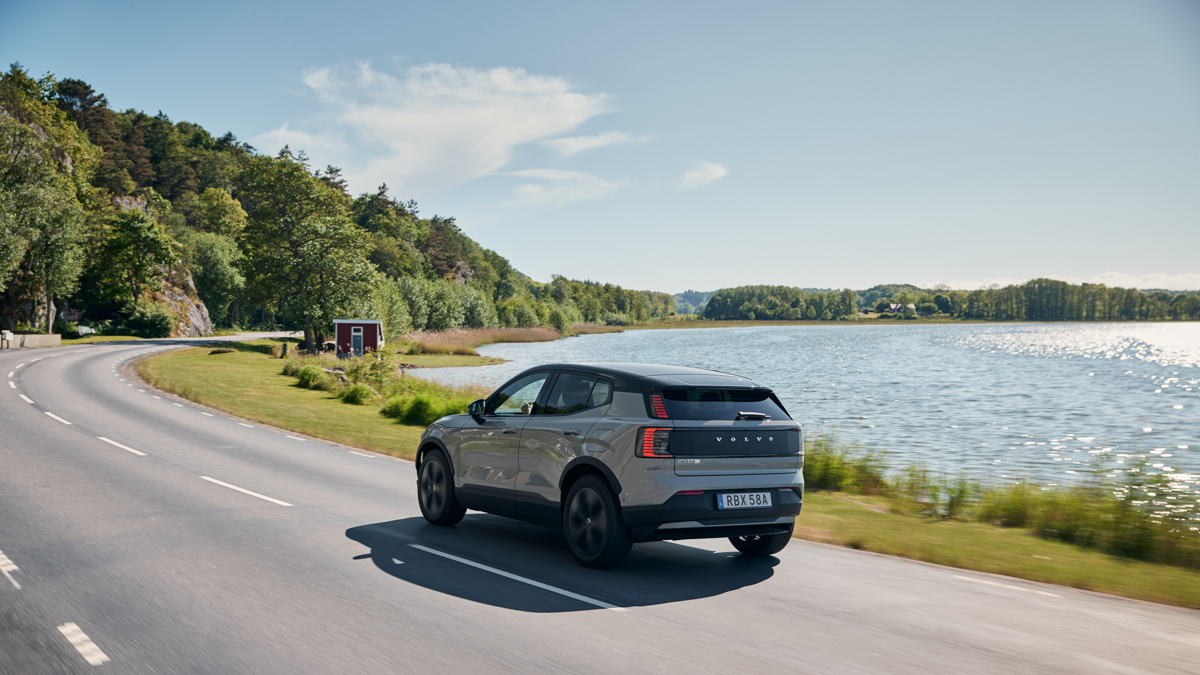 Volvo EX30 Cross Country