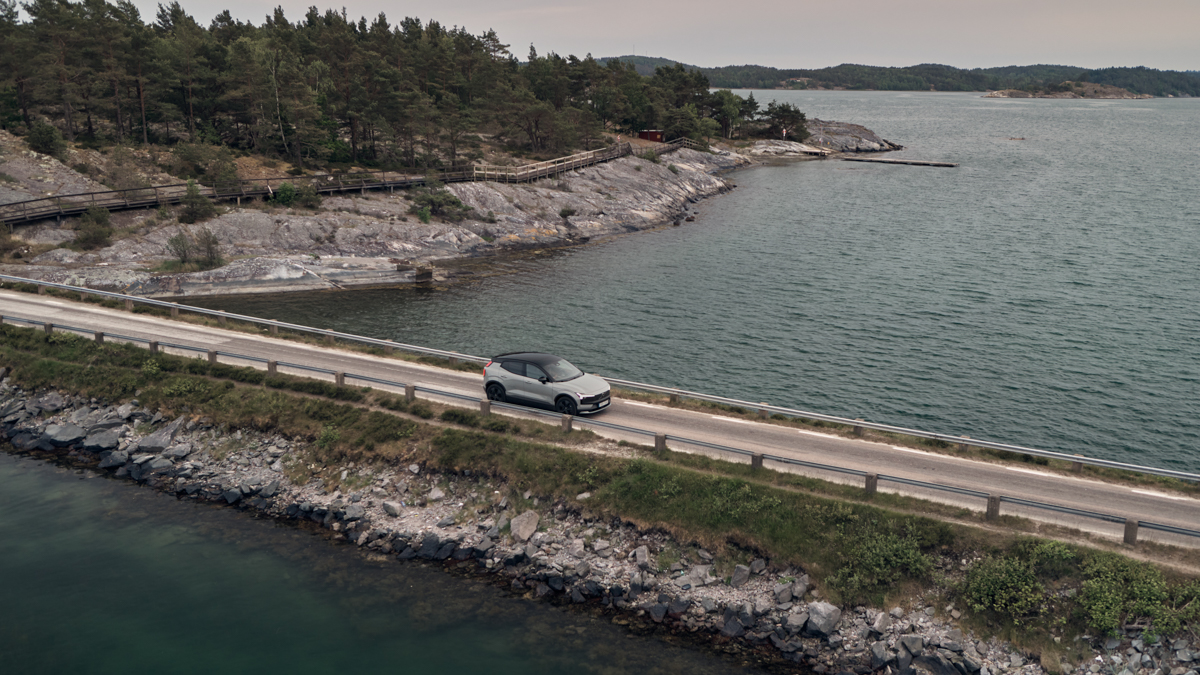 Volvo EX30 Cross Country