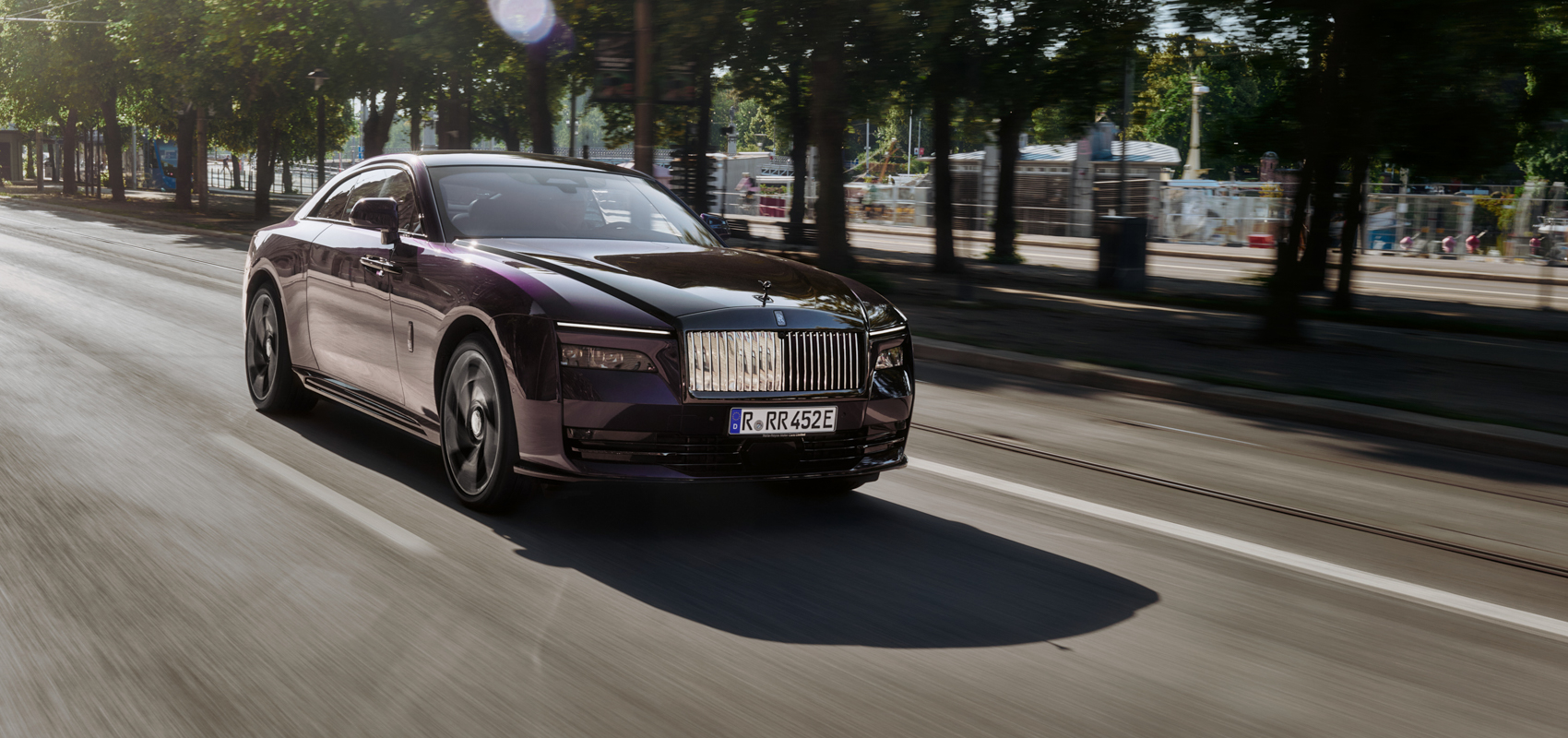 Rolls-Royce Black Badge Spectre