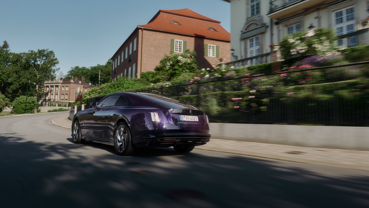 Rolls-Royce Black Badge Spectre