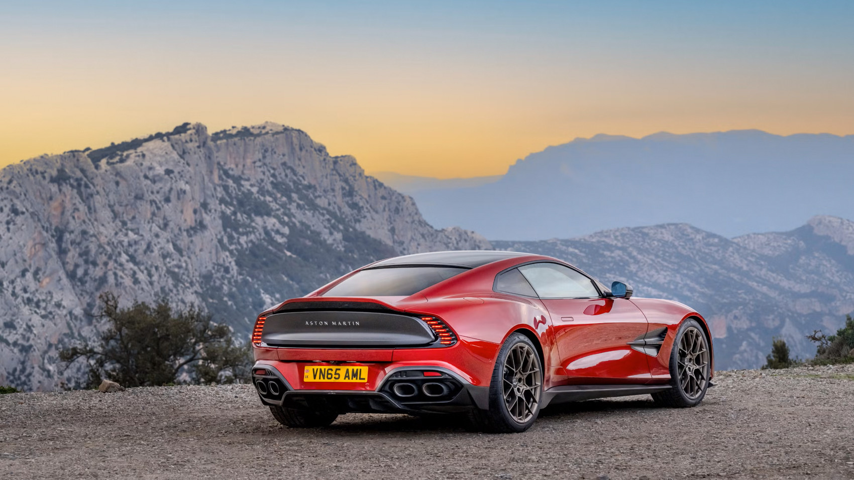 Aston Martin Vanquish