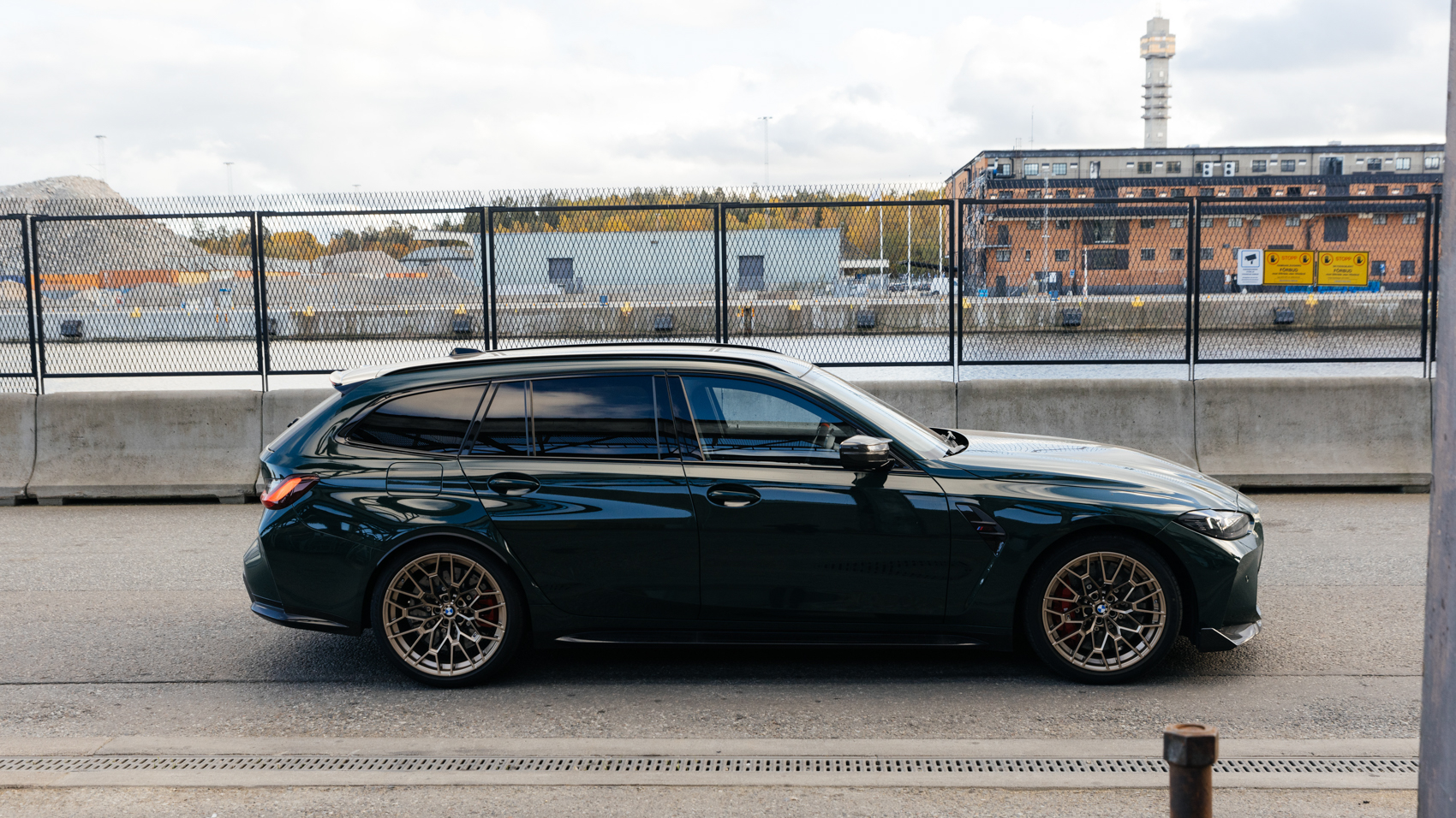 BMW M3 CS Touring