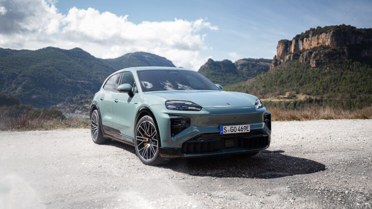 Porsche Cayenne Electric