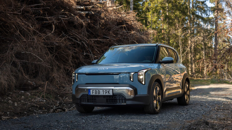 Kia EV2