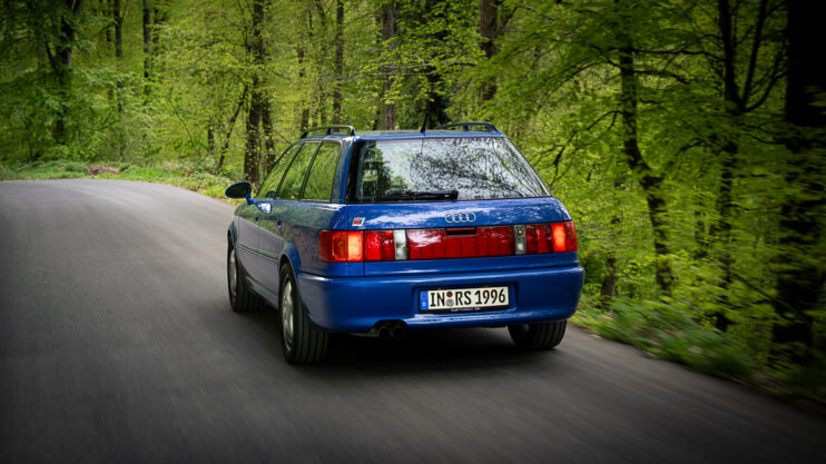 Audi RS2