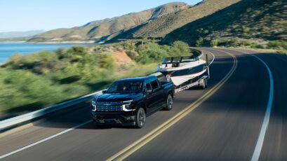 GM satsar på diesel och V8 – när rivalerna väljer hybrider