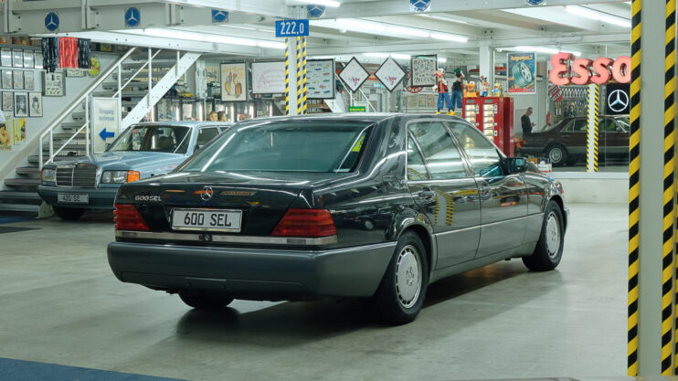 Mercedes-Benz 600 SEL