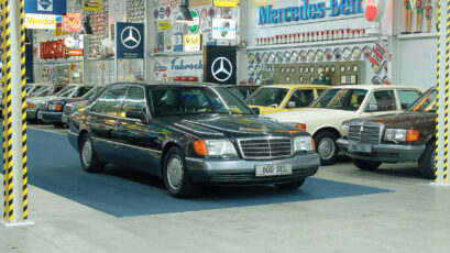 Mercedes med V12 och lyxbaksäte säljs – startbudet är 3 000 euro