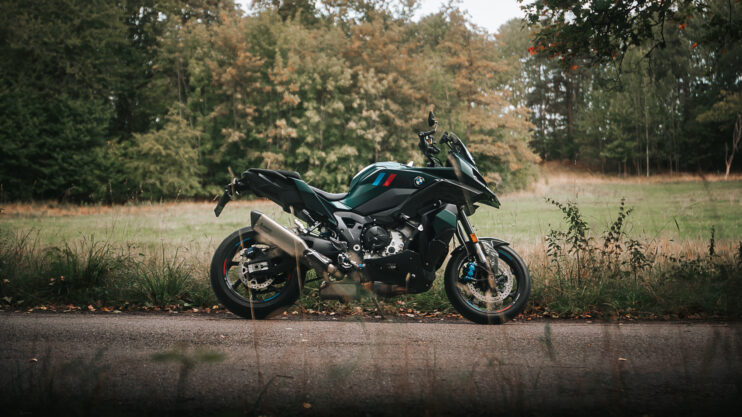 BMW M 1000 XR