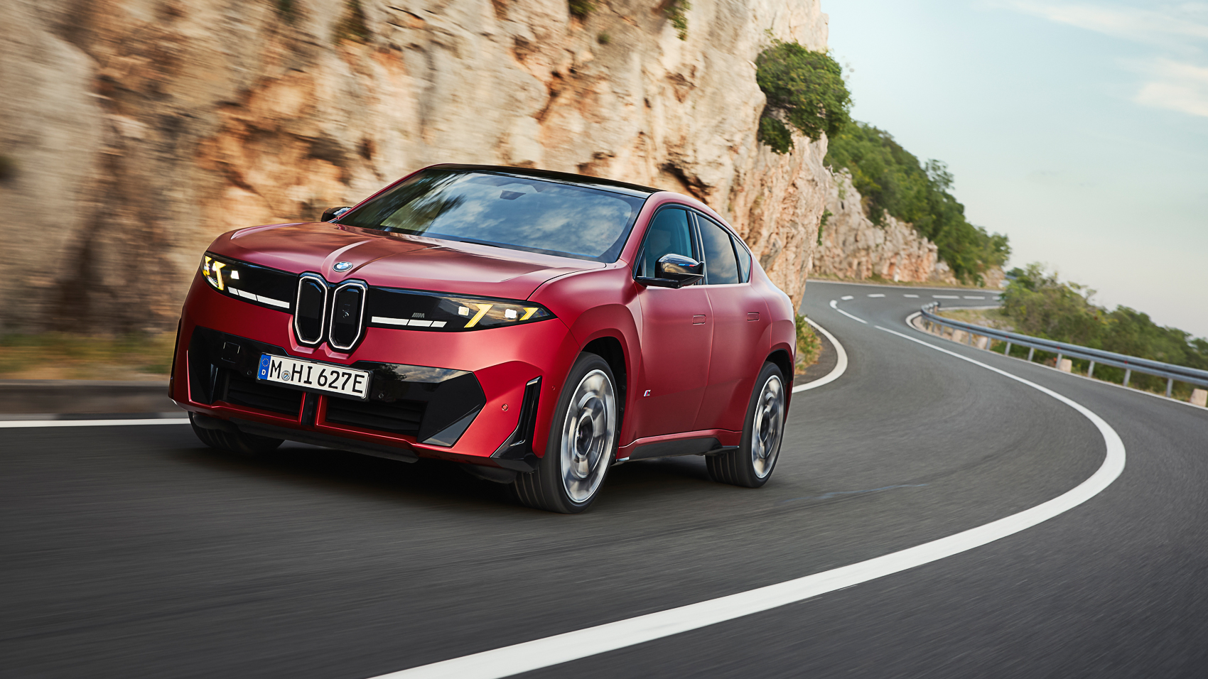 BMW ix4