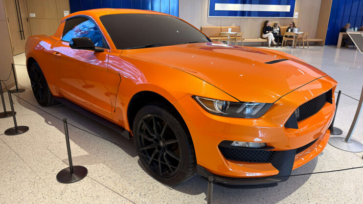 Ford Mustang UTE