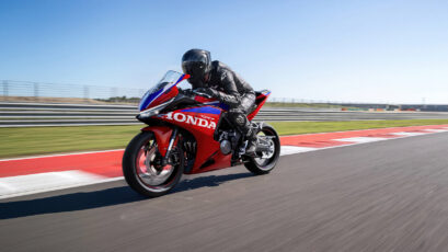 Honda bygger ny 500-kubikare med fyra cylindrar – får elektronisk koppling