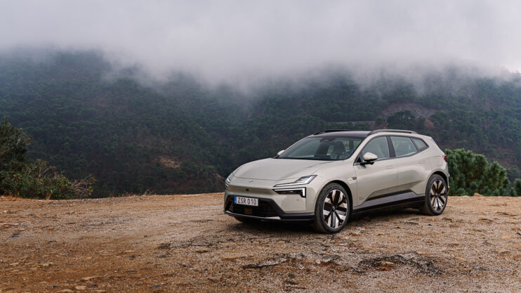 Polestar 4 SUV