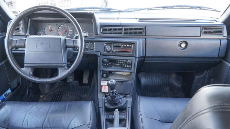 Volvo 745
