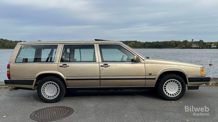Volvo 765