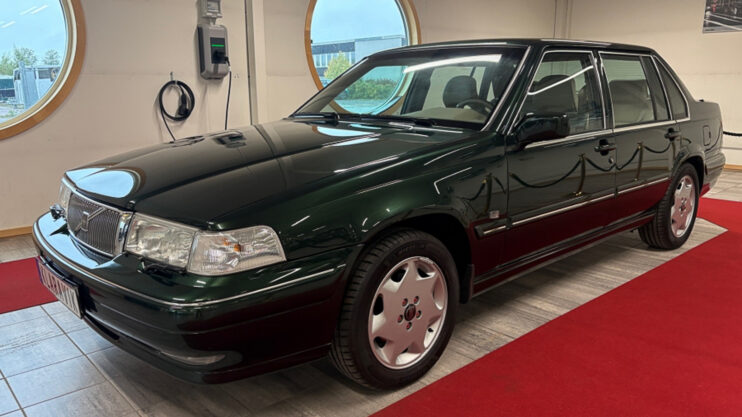 Volvo S90