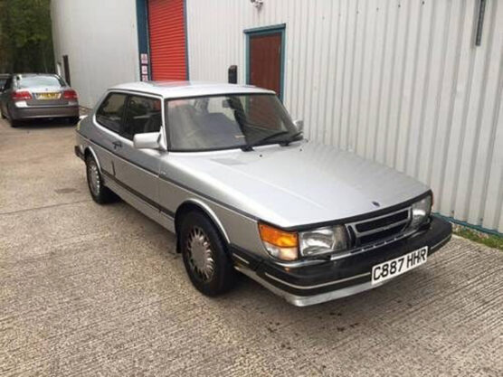 saab 900